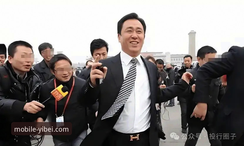 从“金元王朝”到庭审现场：许家印与恒大足球兴衰的深度解析