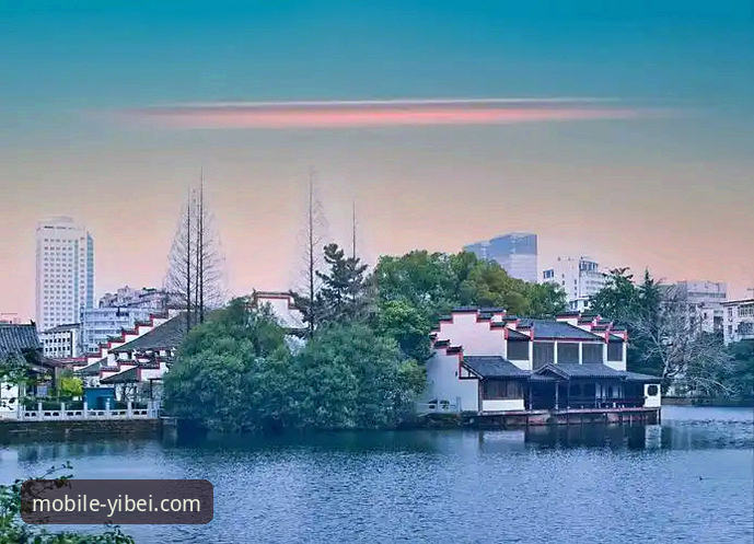 易倍体育手机客户端哪个好 易倍体育平台手机客户端选择指南最新动态:资深用户实测解析哪个版本更胜一筹